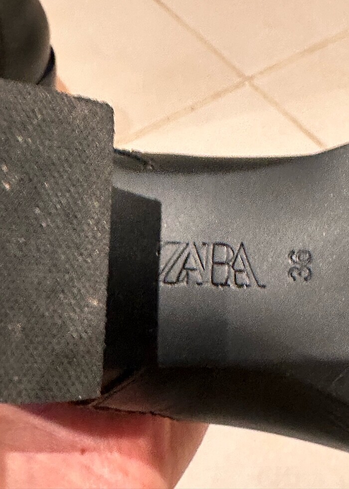 Zara siyah deri topuklu bot - Görsel 4