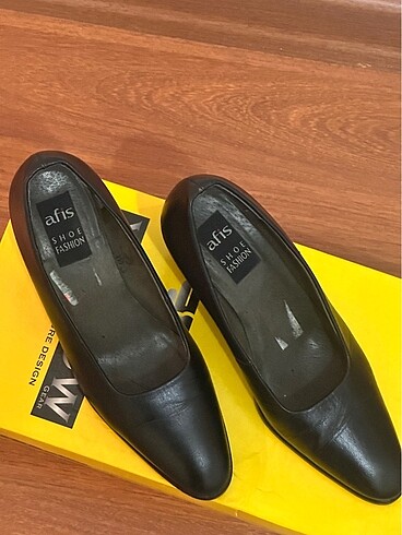 Kadın deri topuklu siyah ayakkabı - Görsel 8