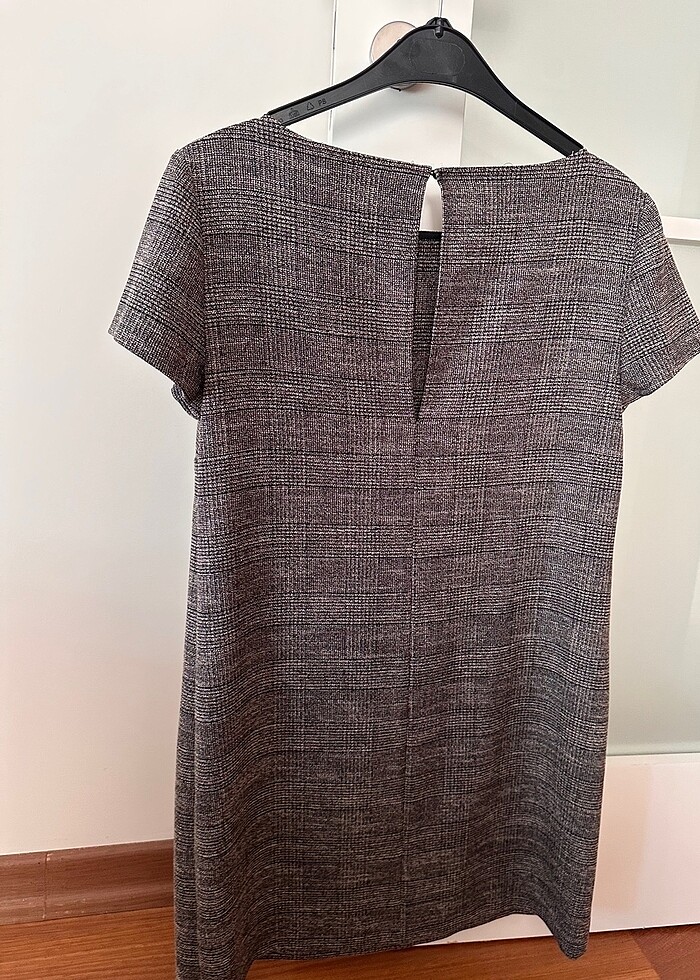 Zara kısa ofis elbisesi - Görsel 3