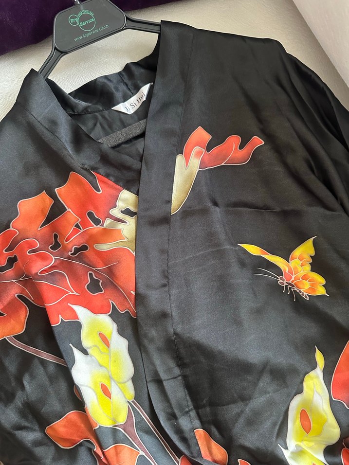 Uzun Siyah Desenli Kadın ipek Kimono - Görsel 2