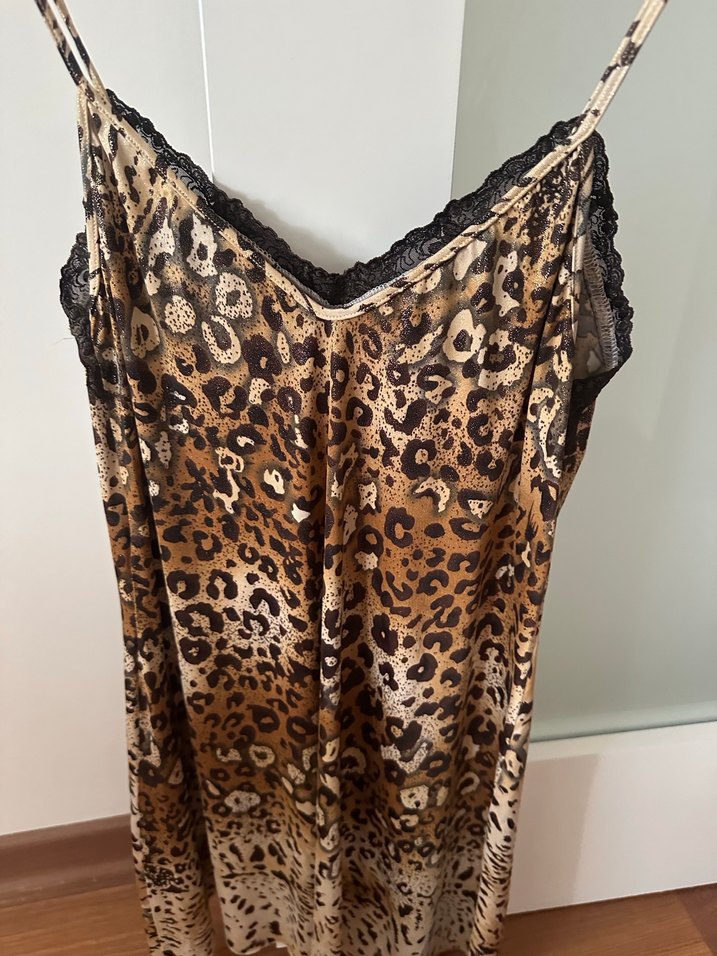 Leopar Desenli İnce Askılı Mini gecelik kombinezon - Görsel 4