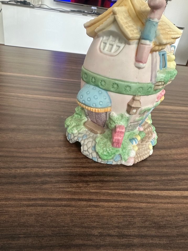 Disney karakterli kumbara ve biblo - Görsel 4