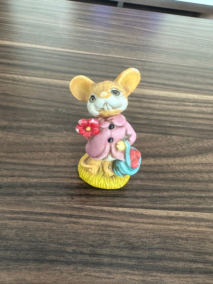 Disney karakterli kumbara ve biblo - Görsel 3