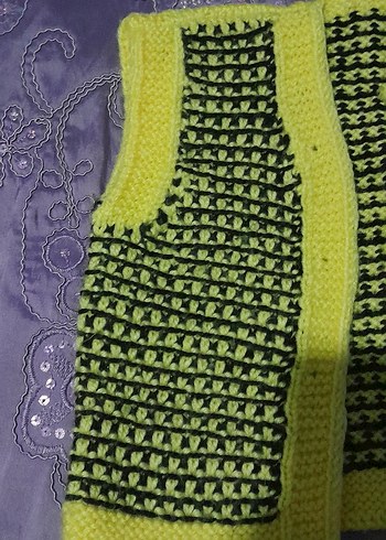 Sarı Çocuk Örgü yelegi - Görsel 3