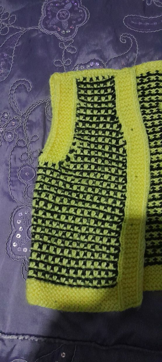 Sarı Çocuk Örgü  yelegi - Görsel 3