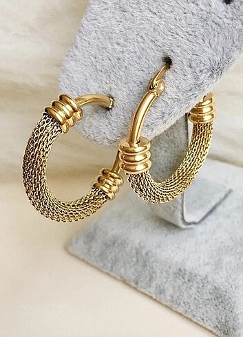Accessorize PASLANMAZ ÇELİK HASİR GÖRÜNÜMLÜ KÜPE...