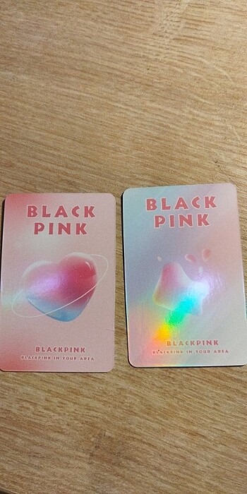 İki tane jennie pc holografik 