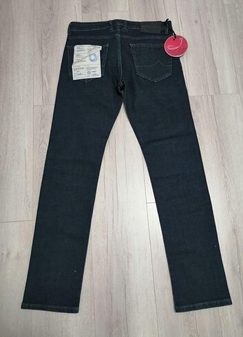 31 Beden JACOP COHEN JEAN