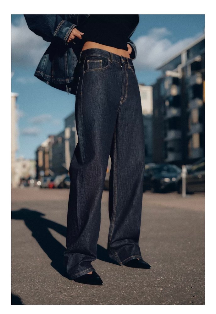 ZARA DÜZ KESİM YÜKSEK BEL KEMERLİ JEAN - Görsel 4