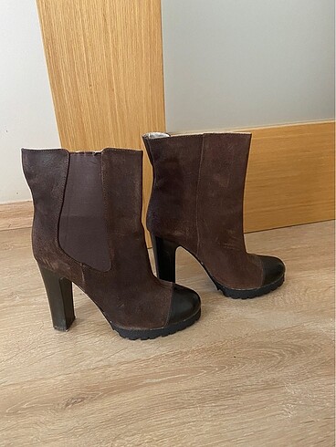 Nine West 37 numara topuklu botlar