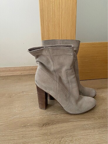 Nine West Nine West gri topuklu bot