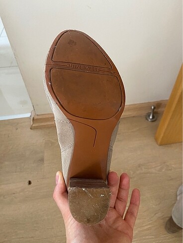37 Beden gri Renk Nine West gri topuklu bot