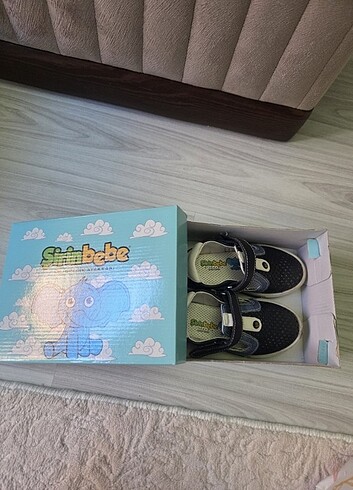 23 Beden mavi Renk Ortopedik tabanlı çocuk sandalet 
