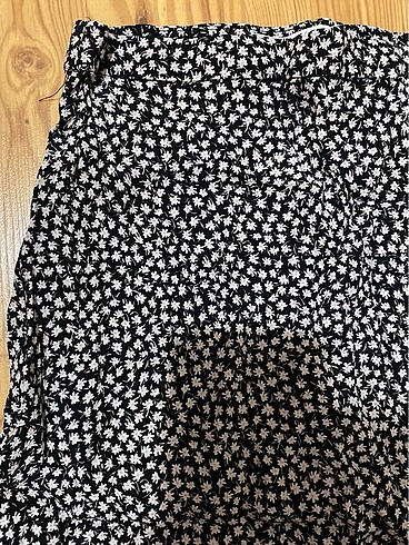 H&M Hm midi yırtmaçlı etek