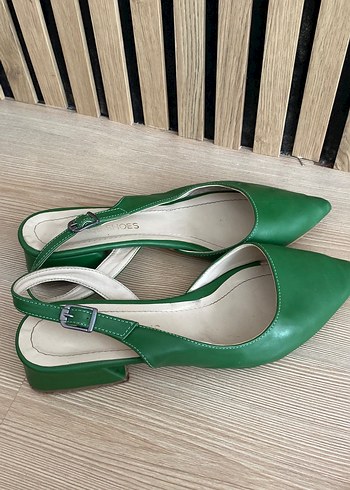 39 Beden Yeşil Tokalı Stiletto Kadın Klasik Ayakkabı
