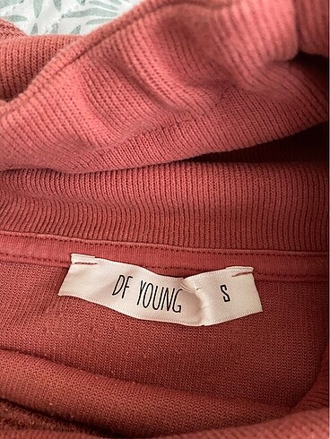Defacto sweatshirt