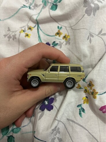 Hotwheels premium toyota land cruiset fj60