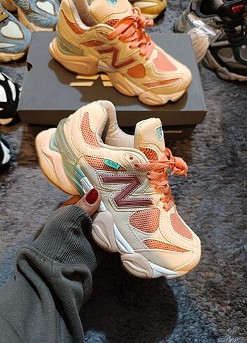 New balance 9060 penny cookie pink