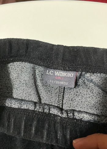 Kız Çocuk Siyah Düğmeli Tayt - Görsel 3