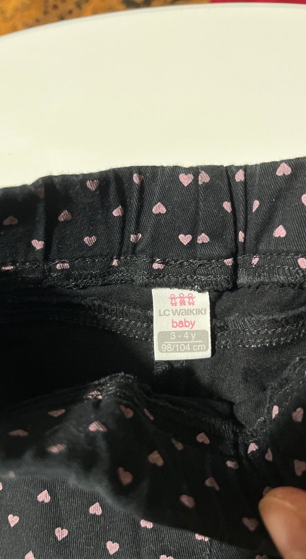 Kız Çocuk Siyah Baskılı Esnek Tayt - Görsel 4