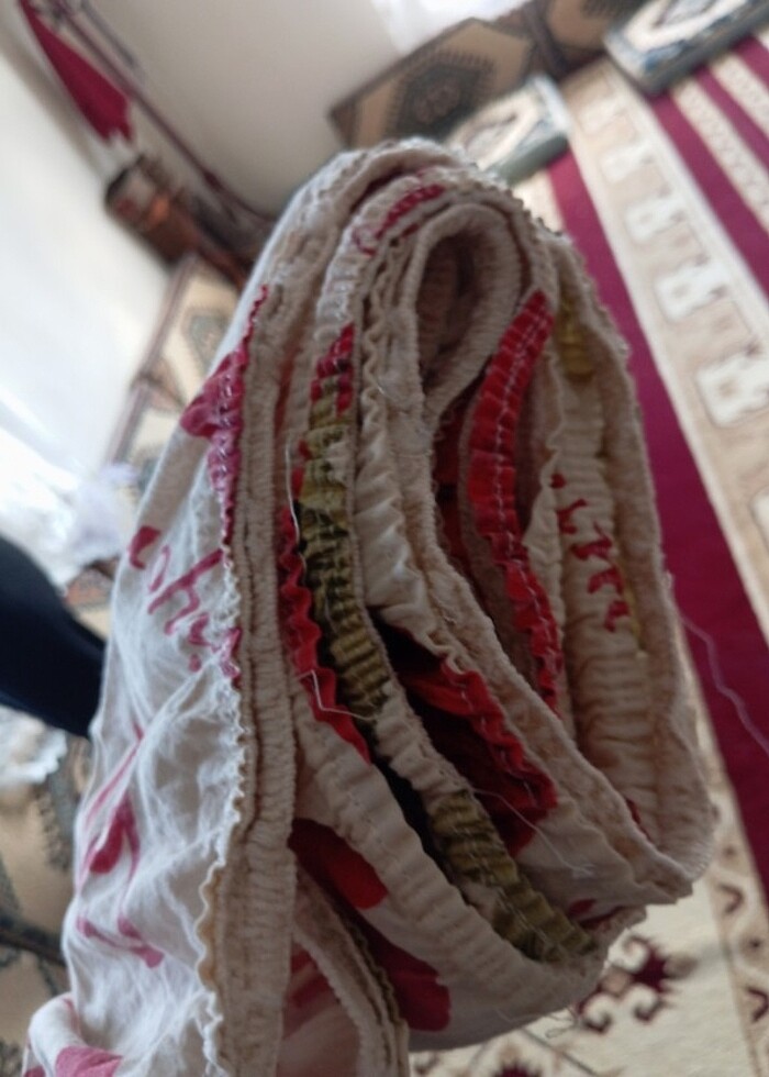 Yatak kenarı örtüsü. - Görsel 4