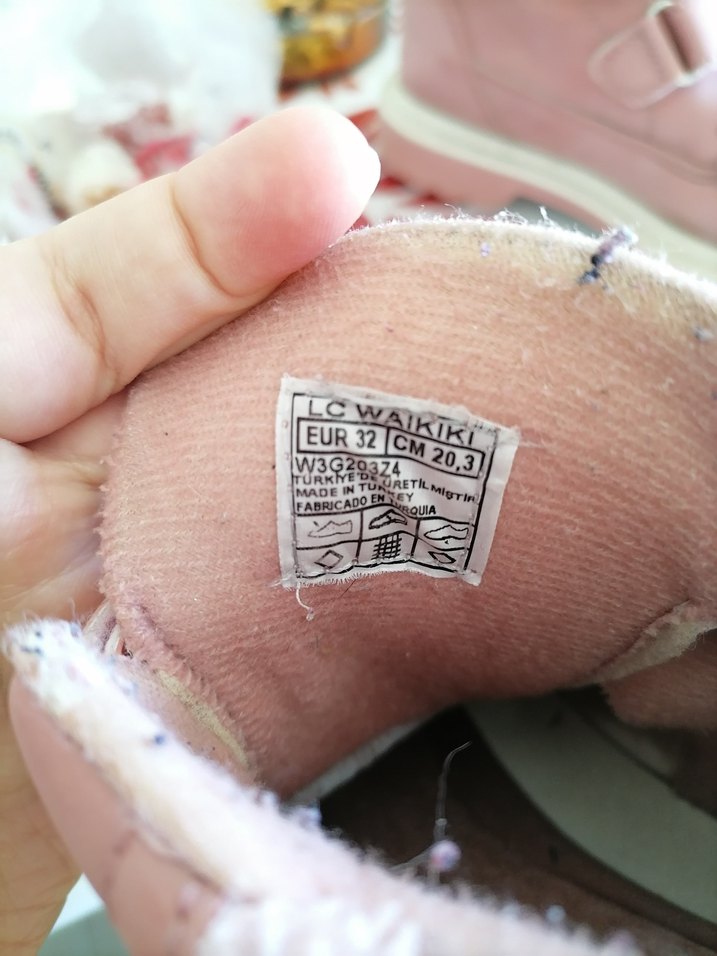 Kızlar için Pembe Tokalı Botlar - Görsel 3