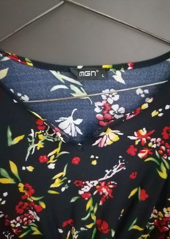 Çiçek Desenli V Yakalı Bohem Midi Elbise - Görsel 2