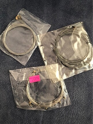 AKUSTİK GİTAR TELLERİ 3 PAKET...