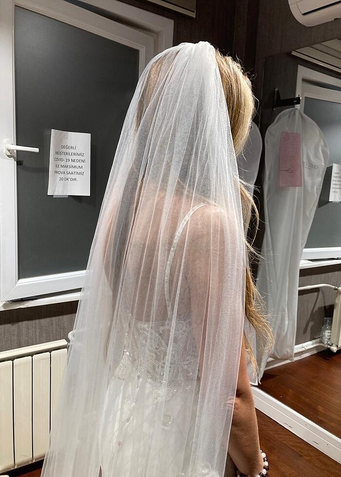 Oleg Cassini gelinlik - Görsel 2