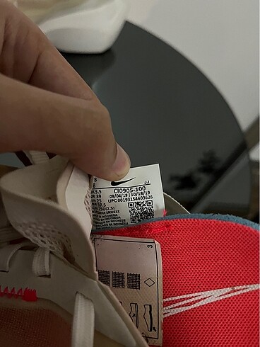 39 Beden Orjinal kadın spor Nike ayakkabı