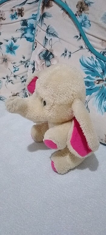 Pembe Fil - Görsel 2