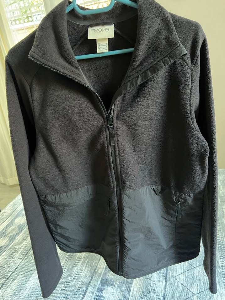 Kadın Siyah Fermuarlı Yüksek Yakalı Polar Ceket - Görsel 2