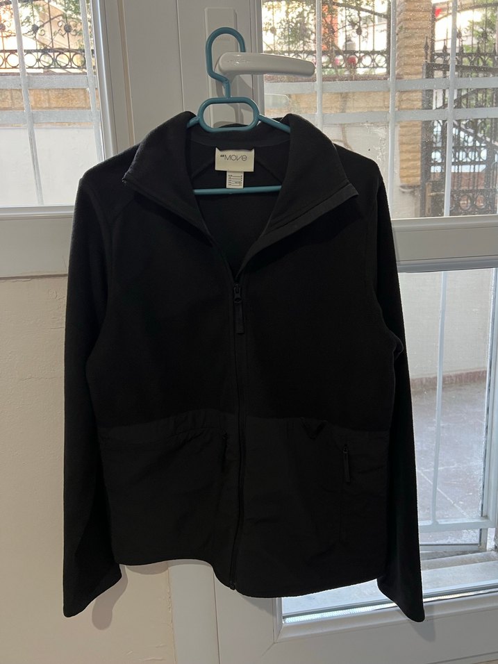 Kadın Siyah Fermuarlı Yüksek Yakalı Polar Ceket - Görsel 3