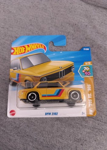 Hot Wheels BMW 2002 Sarı Oyuncak Araba