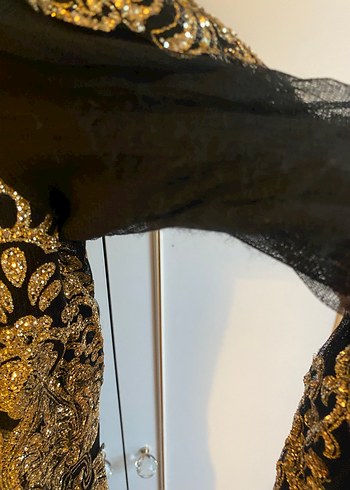 Uzun Kol, Altın Desenli Kadın Abiye Elbise - Görsel 3