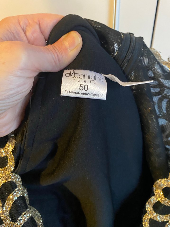 Uzun Kol, Altın Desenli Kadın Abiye Elbise - Görsel 5