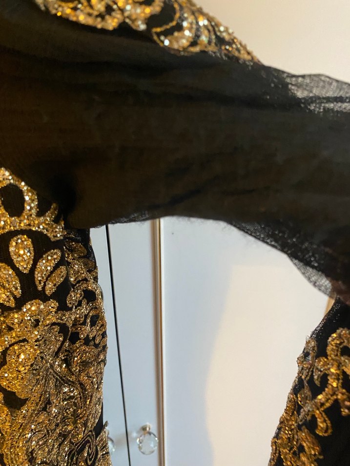 Uzun Kol, Altın Desenli Kadın Abiye Elbise - Görsel 3