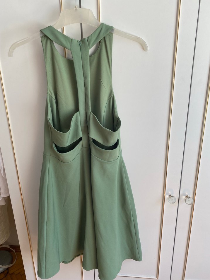 Yeşil Midi Yüksek Yakalı Kolsuz Elbise - Görsel 2