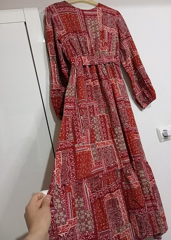 Uzun Kollu Kırmızı Bohem Desenli Elbise
