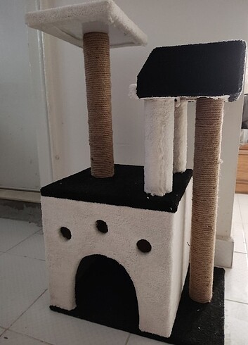 Peluş Kedi Evi Hasırlı 