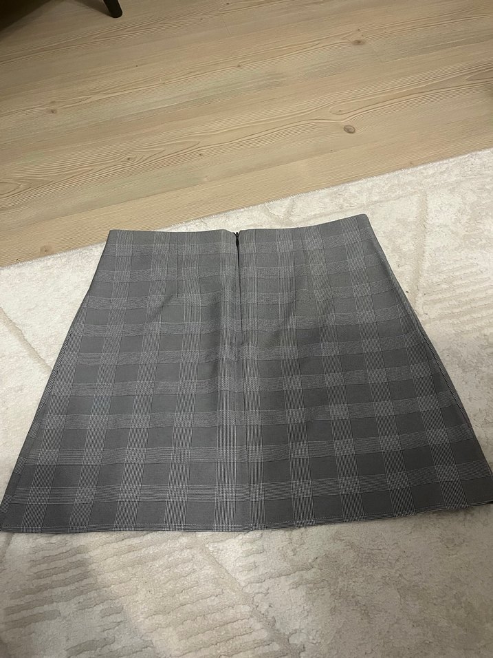 Ekose Desenli Gri Etek - Görsel 4