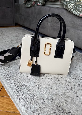 Marc Jacobs midi boy canta