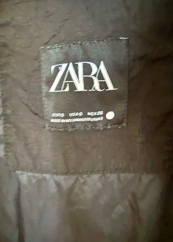 Zara Siyah Kapüşonlu Kadın Şişme Yelek - Görsel 2