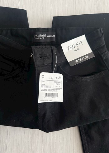 LC Waikiki Erkek Çocuk Siyah Kemerli Denim Pantolon