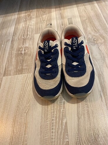 31 Beden Orjinal Nike airmax çocuk ayakkabısı