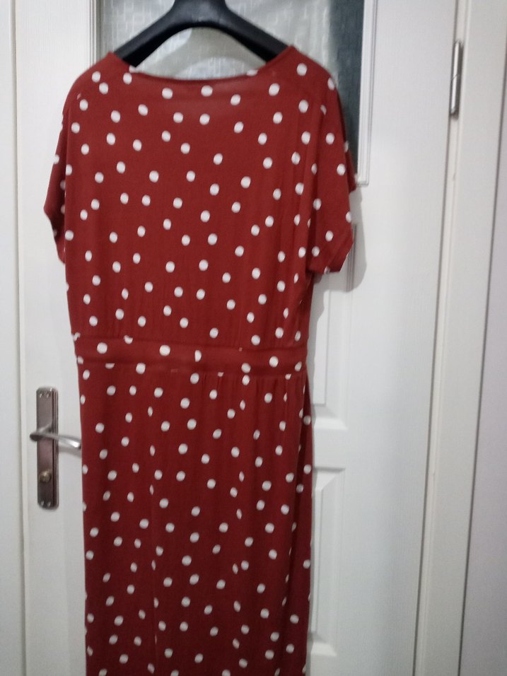 keremit renkte Puantiyeli Uzun Bohem Elbise marka temsilidir. - Görsel 2