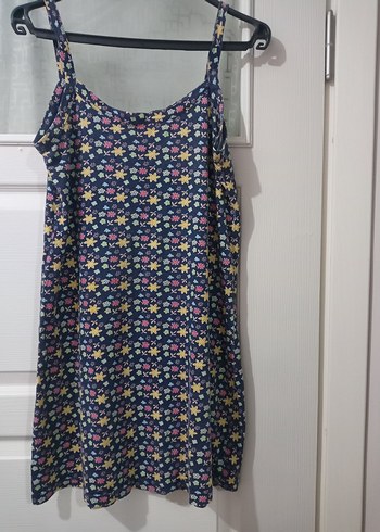 Çiçek Desenli Askılı Midi Elbise - Görsel 2