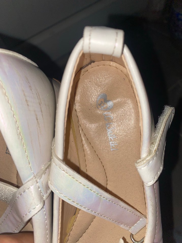 Kız Çocuk Beyaz Tokalı Babet Ayakkabı - Görsel 3