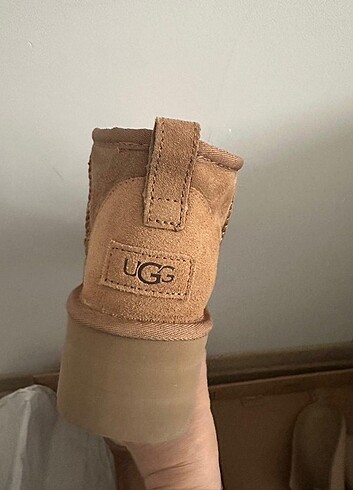 38 Beden UGG ORJİNAL KADIN BOT