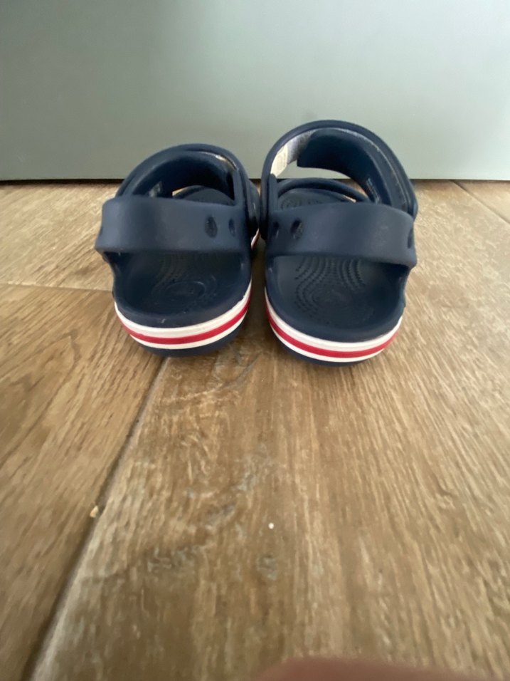 Erkek Çocuk Mavi Cırtlı Terlik - Görsel 3